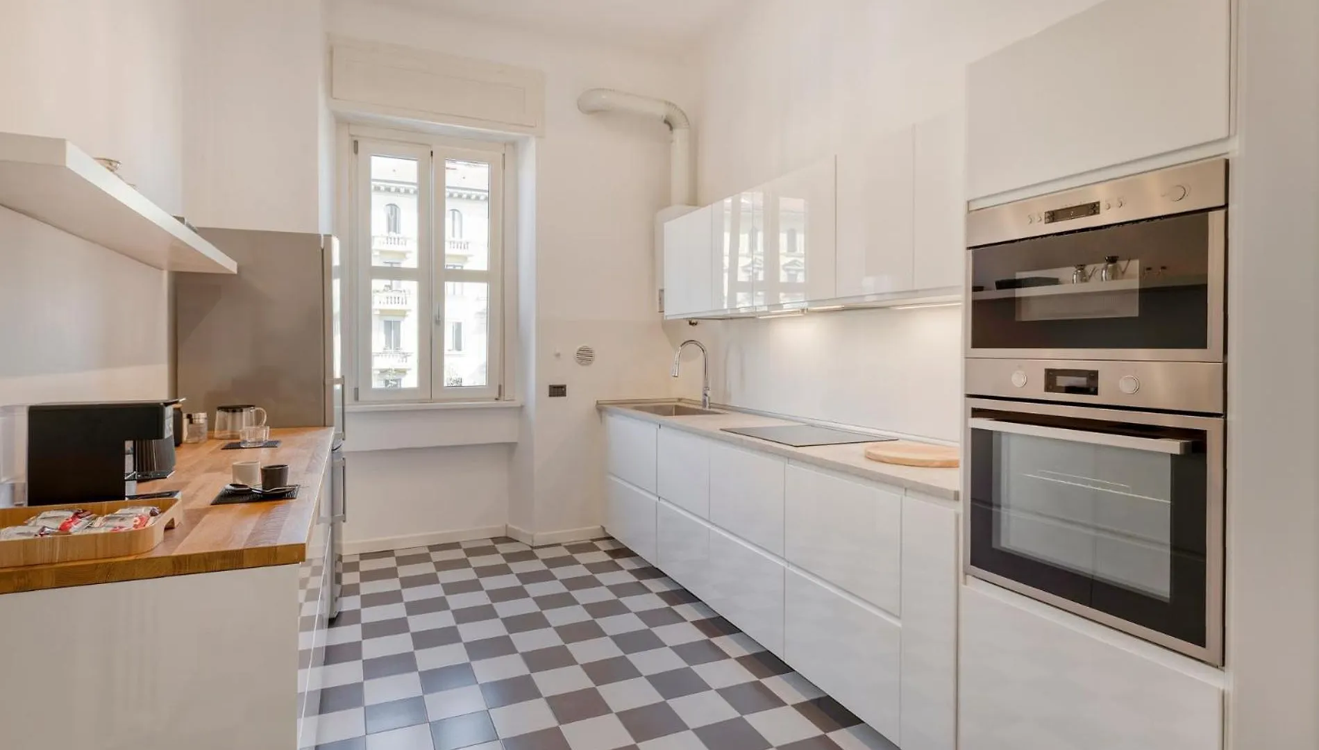 Appartement Trilocale Corso Plebisciti - Dateo Milaan